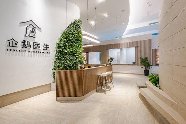 成都企鹅综合门诊部口腔科