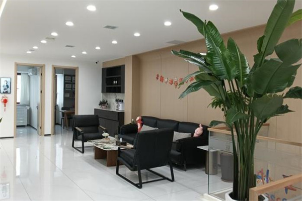 长春爱齿口腔门诊部福祉大路店