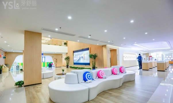 常州美奥口腔门诊部一角