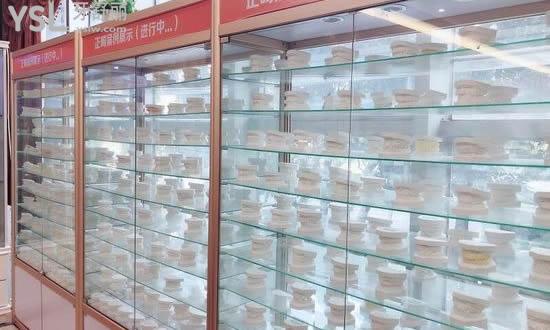 广州圣贝牙科正畸展示柜