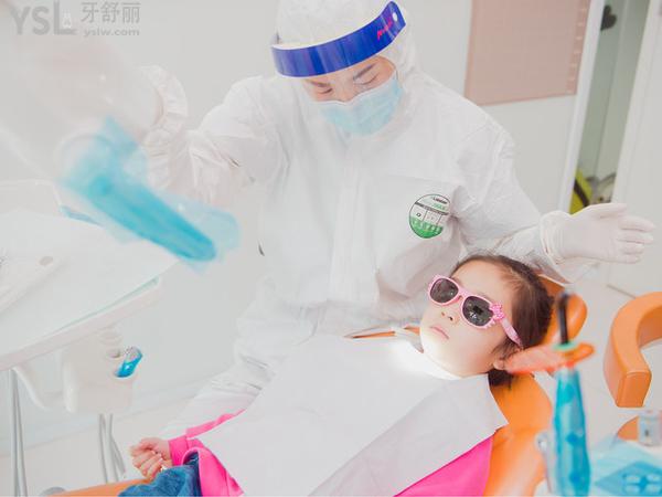 重庆青苗儿童口腔医院怎么样，收费贵吗