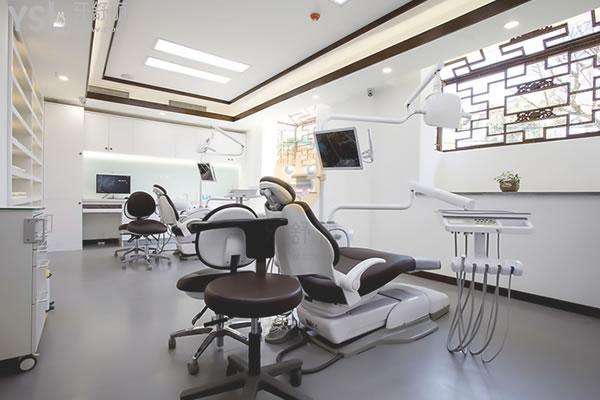 维乐口腔暑期矫正价目表来袭!收费标准不贵不坑太值了！