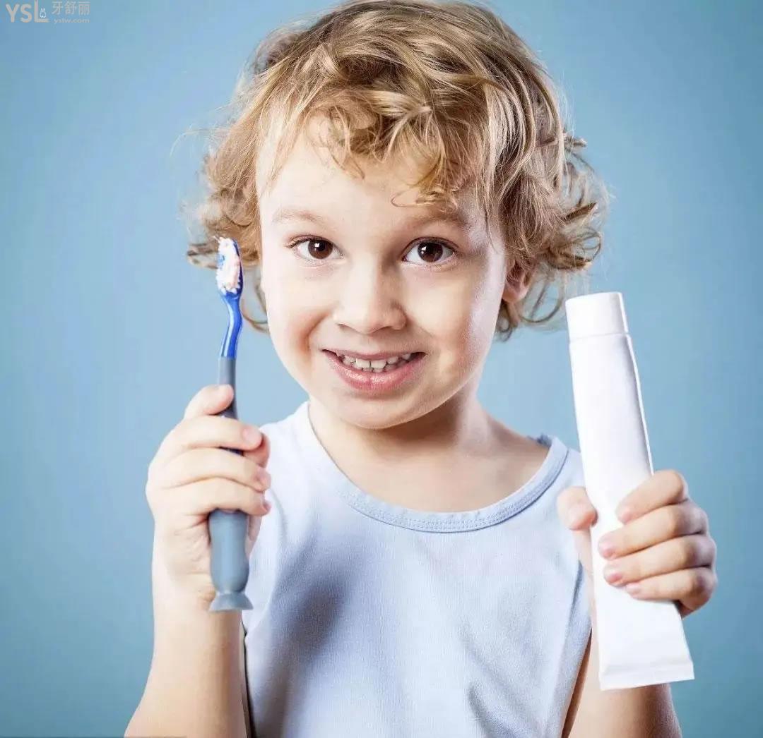 儿童牙膏含氟好还是不含氟好?找到3款好用的宝妈避坑必看