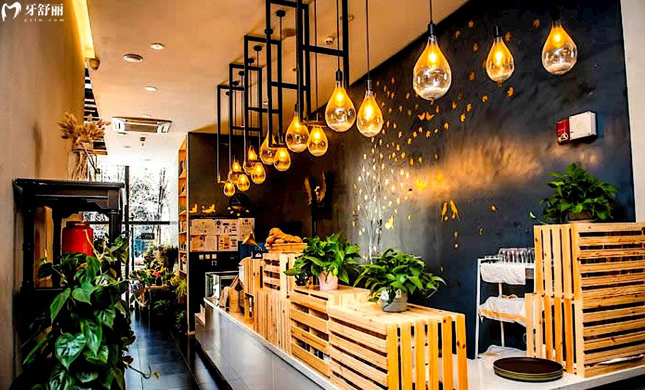 北京倪氏口腔前台环境 北京倪氏口腔前台环境