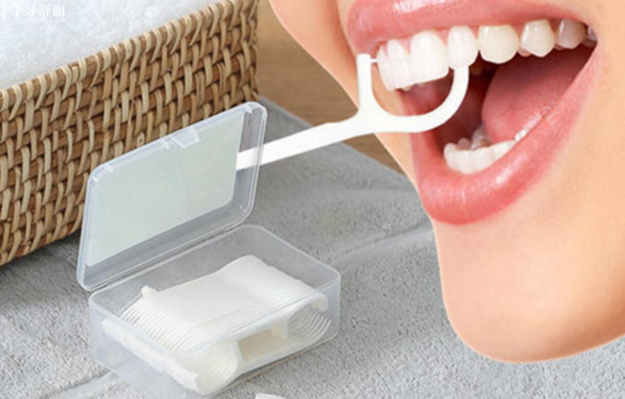 长期用硬毛牙刷会怎样呢?这些习惯会很伤牙哦! 长期用硬毛牙刷会怎样呢?这些习惯会很伤牙哦!