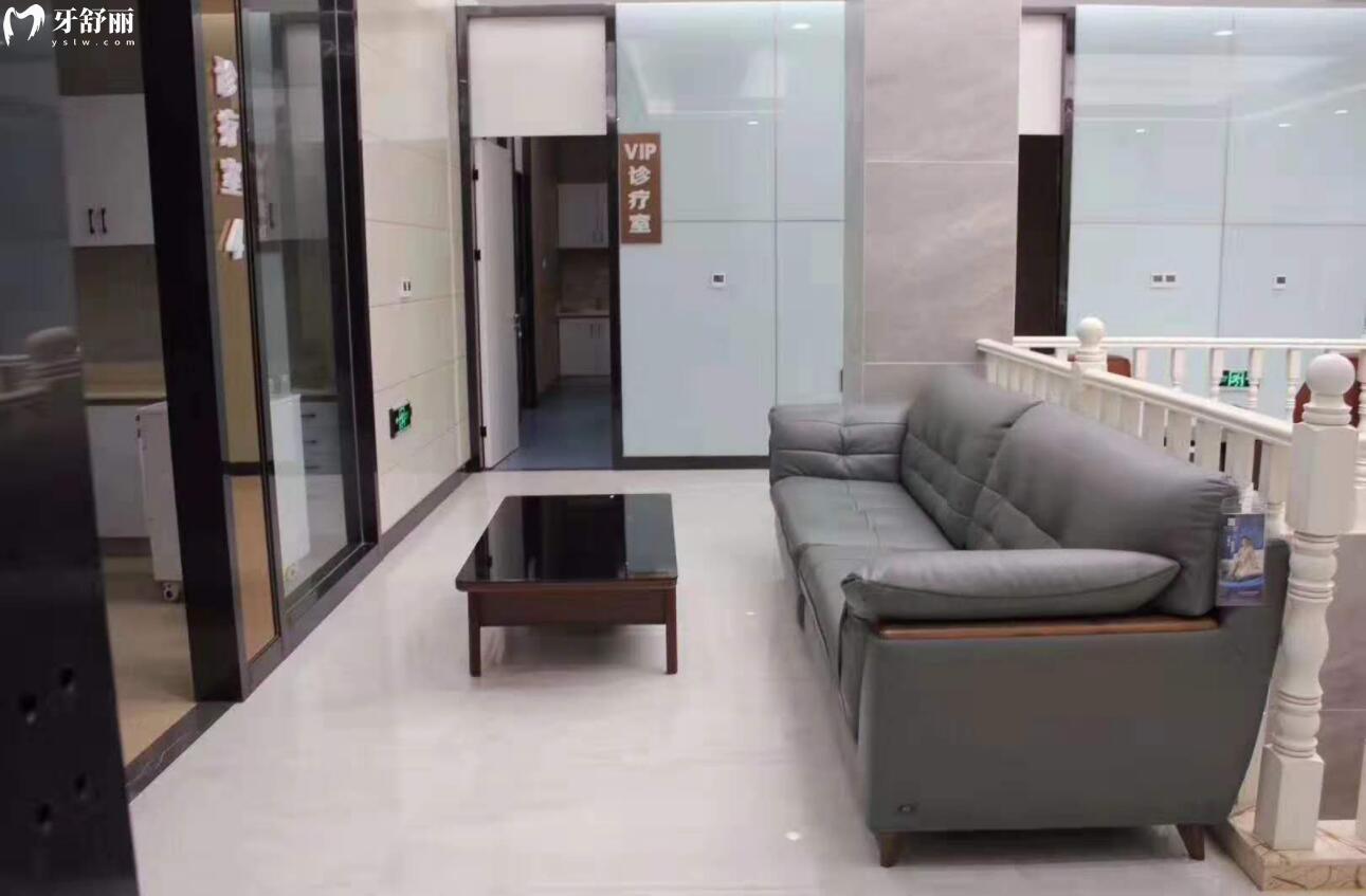 济宁凤华口腔门诊部怎么样?正规吗?医生技术好不好?附上地址 济宁凤华口腔门诊部怎么样?正规吗?医生技术好不好?附上地址