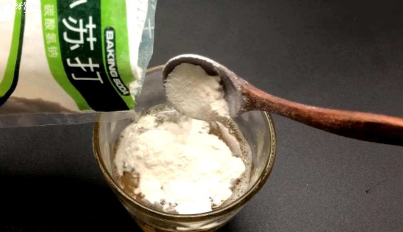 小苏打刷牙.jpg 小苏打刷牙.jpg