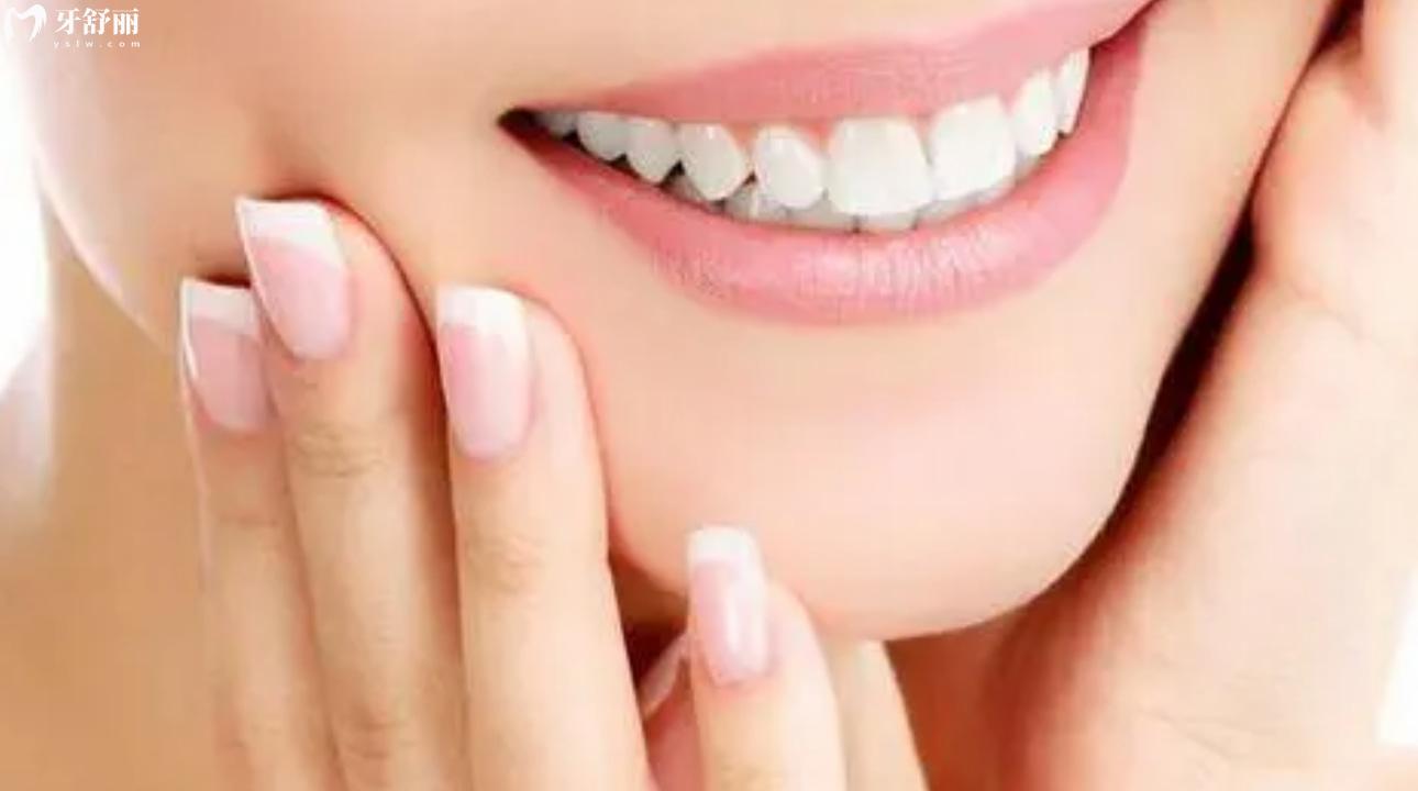 做了没几年的烤瓷牙突然很疼怎么办 烤瓷牙怎么安装上去的 做了没几年的烤瓷牙突然很疼怎么办 烤瓷牙怎么安装上去的