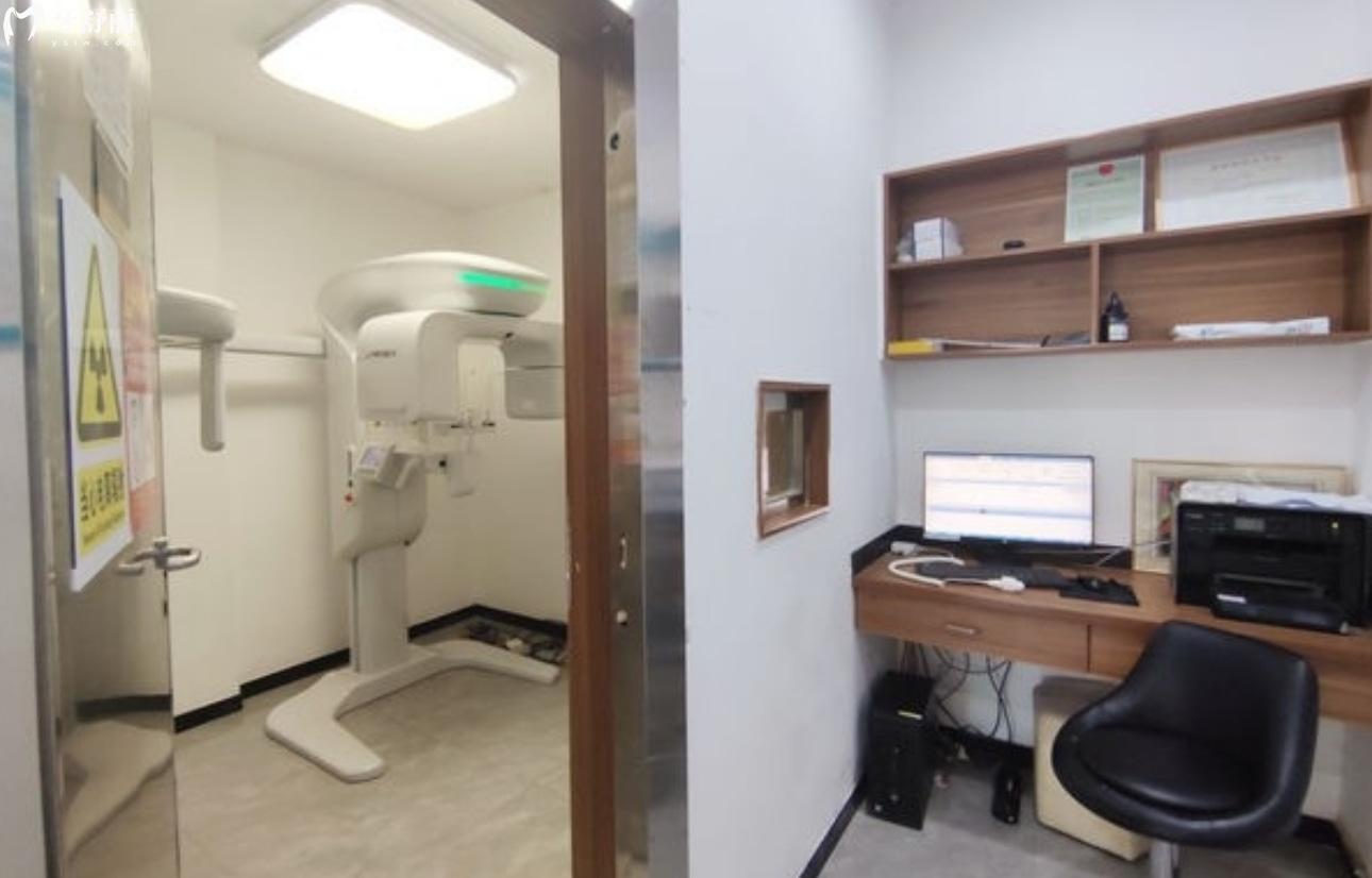 天元贝壳口腔种牙矫牙贵不贵?价格表及推荐医生名单分享