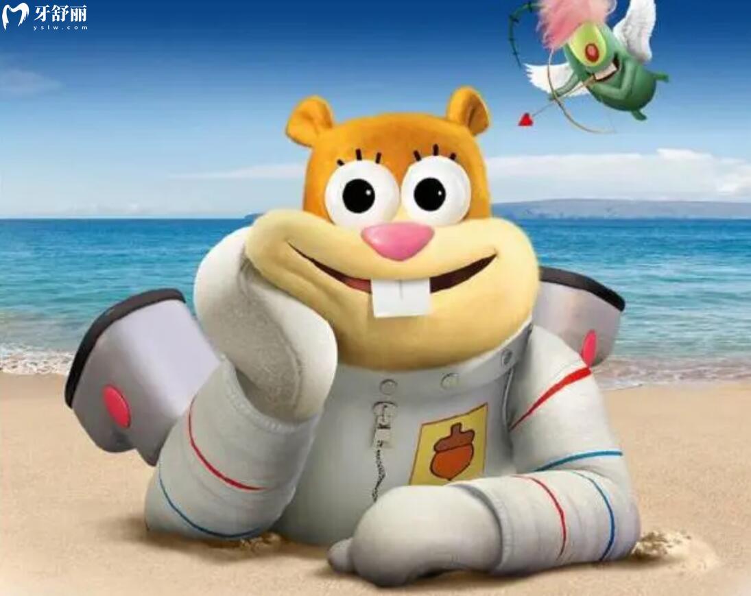 小孩门牙太大占了其它位置导致旁边牙长不出来怎么办?来看看 小孩门牙太大占了其它位置导致旁边牙长不出来怎么办?来看看