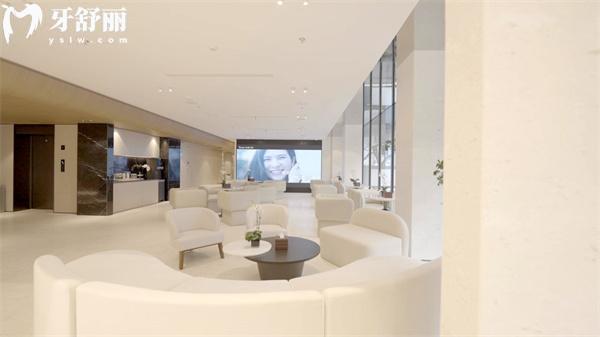 杭州艺星口腔医院好不好呀?从口碑+医生简介+服务足以证明是一家好牙科