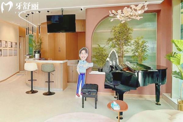 成都海博口腔医院大厅