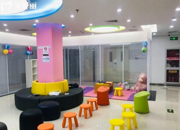北京永林口腔医院儿童游玩区