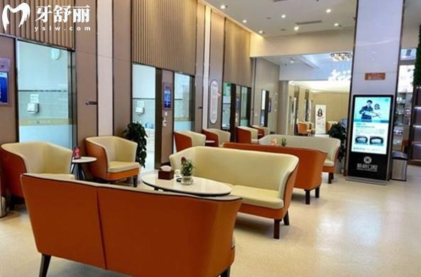 成都新桥口腔医院价目表