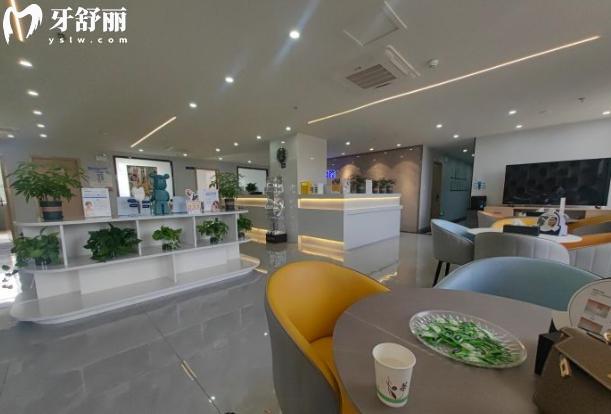 更新喀什启迈口腔价格表:种植牙4990+矫正5000+收费标准合理不贵