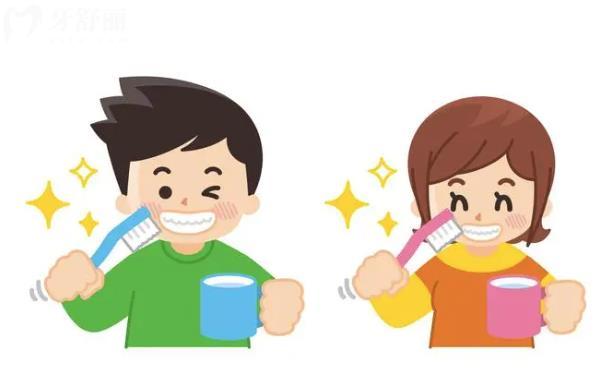 小孩子多大开始可以用带氟的牙膏
