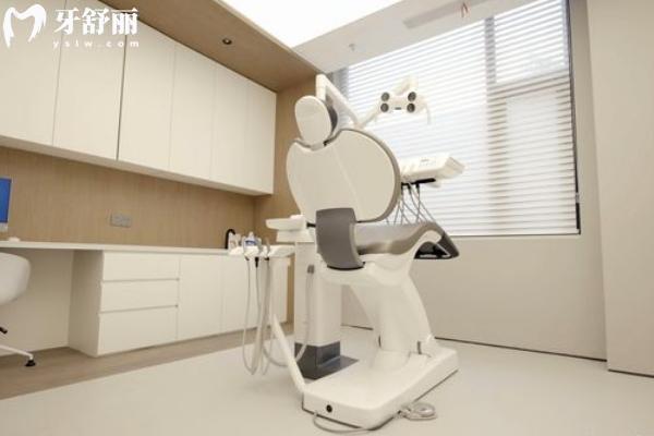 杭州艺星口腔医院治疗室