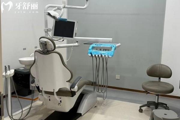珠海六和口腔医院治疗室