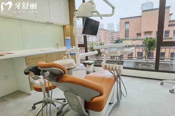 重庆皓齿健口腔美齿中心怎么样？