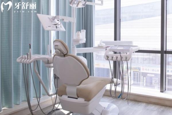 昆明松鼠口腔医院怎么样是正规医院吗?正规牙科把资质和实力全扒透