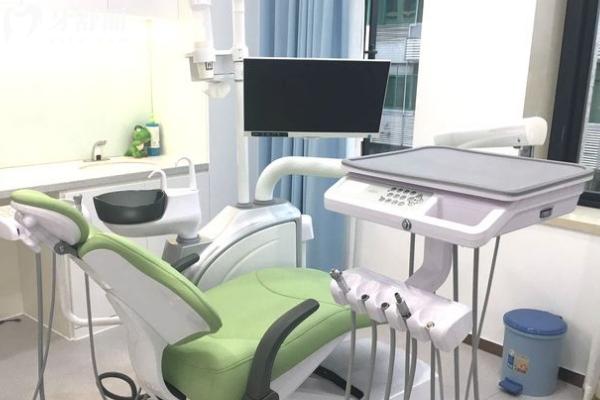 福州维乐口腔医院治疗室