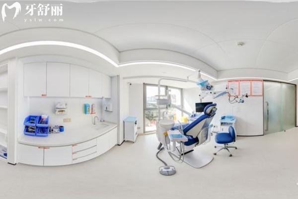 广州曙光美云口腔是正规医院，资质服务技术医生收费等都正规