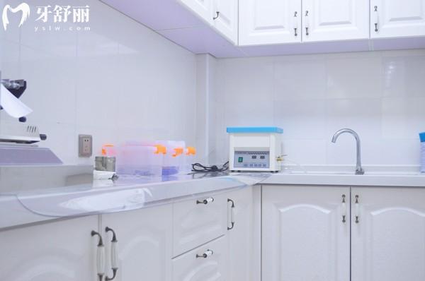 拉萨雅博仕口腔医院地址在哪里