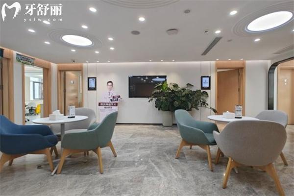 济南弗莱堡口腔怎么样 查询可知是正规医院牙科水平高医生技术丰富价格不贵