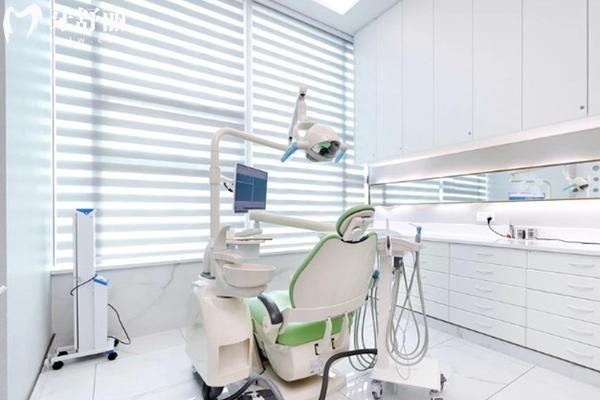 福州同福医口腔治疗室