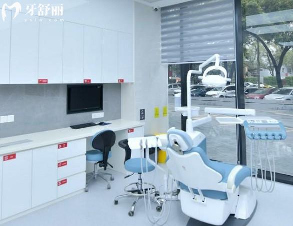 广州广大口腔天河院区诊室