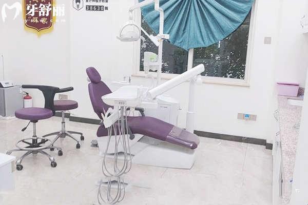 海口植之道口腔种植牙靠谱吗?网评医生资质正规+微创种牙技术品牌齐全+价格公道