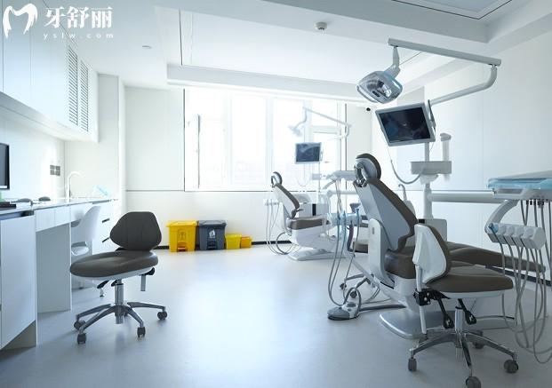 吉林德立联合口腔诊室