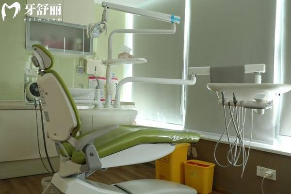 深圳爱康健口腔医院治疗室