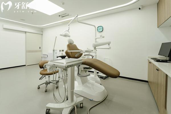凉山京立口腔医院诊疗室