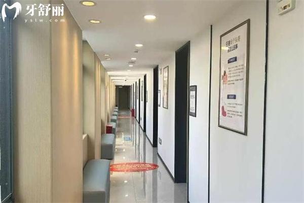 天水中百口腔医院收费标准已更新!包含种牙/矫正/镶牙/补牙等价格表一览可知