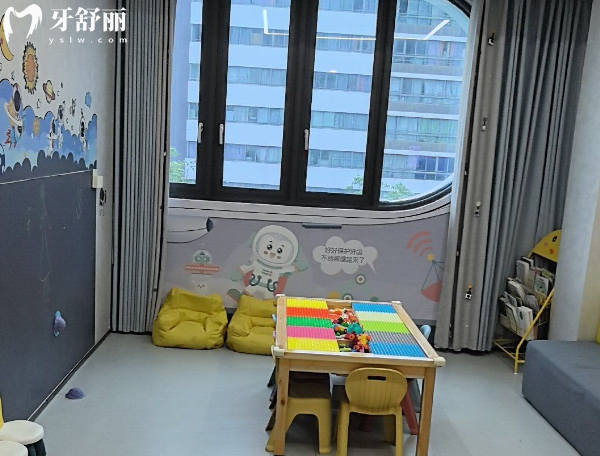 深圳明森齿科医生介绍