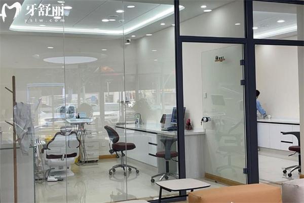 呼和浩特圣瑞口腔一楼诊室