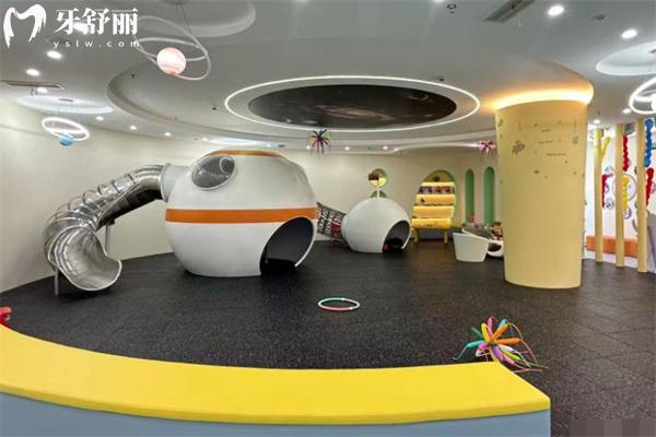 上海瑞坤口腔门诊部
