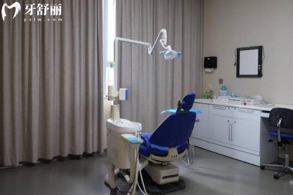 温州和平口腔医院种植牙价格