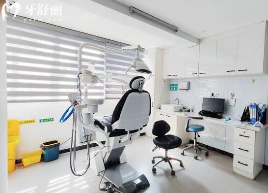 西安弗莱堡口腔有3家分院地址全览：碑林/未央/浐灞生态区，正规资质+电话附内