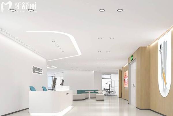 成都团圆口腔怎么样正规吗?正规且靠谱！医生经验足+设备够好+价格透明