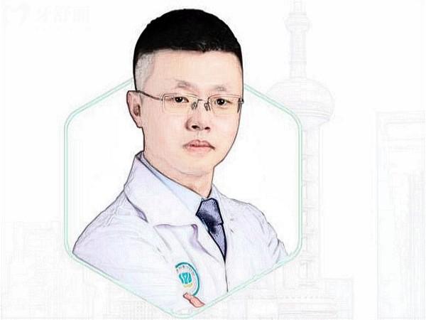 易看牙口腔院长