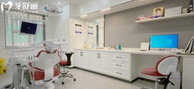 曲靖诺贝尔口腔种牙技术咋样?10年+医生亲诊，正规机构种牙1980元/颗起，技术好还不贵