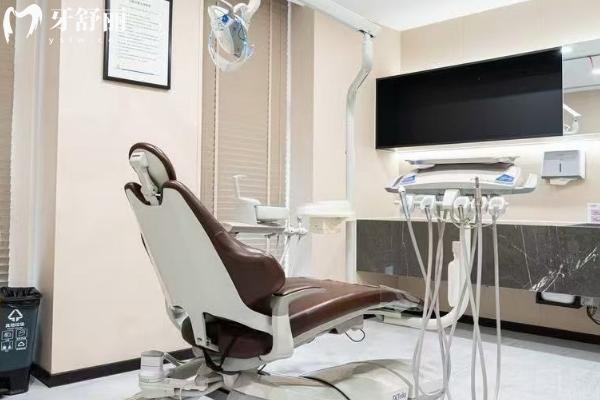 上海薇琳伯曼口腔医院怎么样正规吗？实力设备、透明价格、靠谱医生及就诊攻略