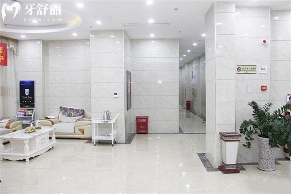 南宁牙博士口腔医院营业时间