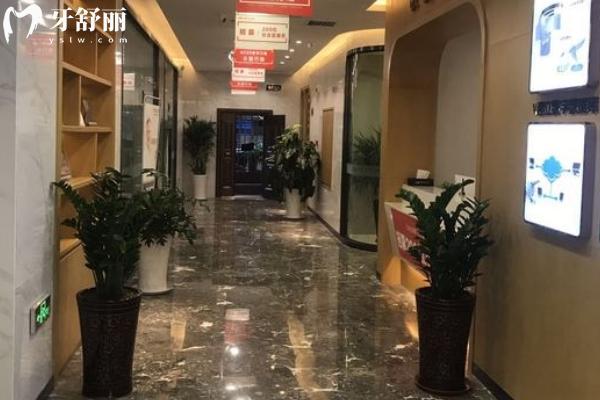 大连康贝佳口腔种植牙好吗？正规资质+透明价格+靠谱医生+核心优势全揭秘