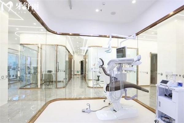 海口爱雅仕口腔诊室