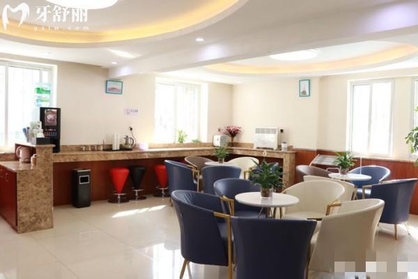 昆明尚爱韩美口腔是连锁店吗？