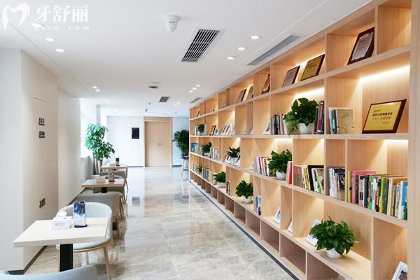 济南弗莱堡口腔医院收费价格表