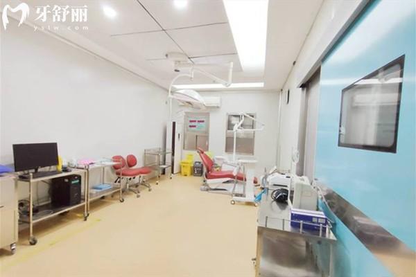 南充医大口腔手术室